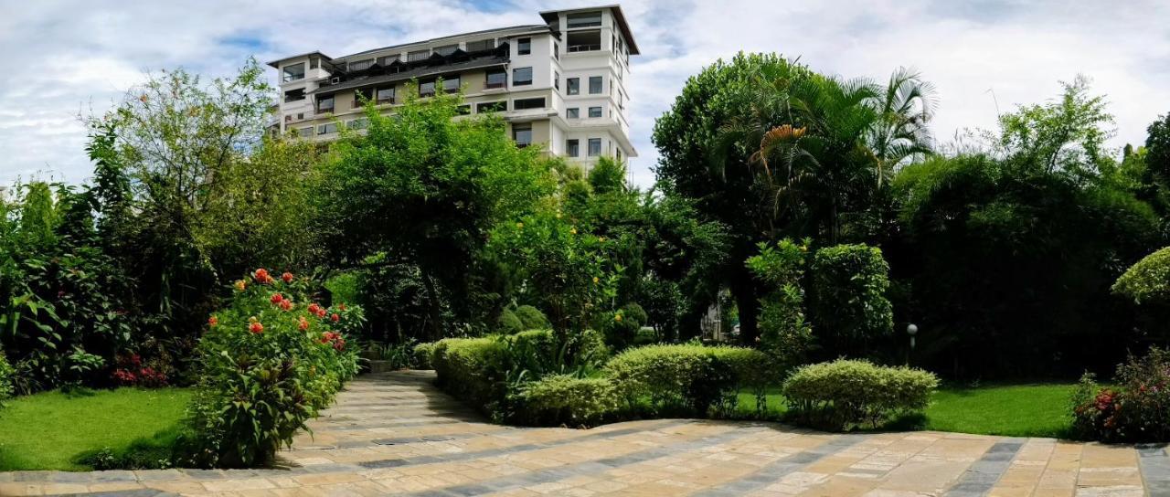 Hotel Tulsi Pókhara Exteriér fotografie